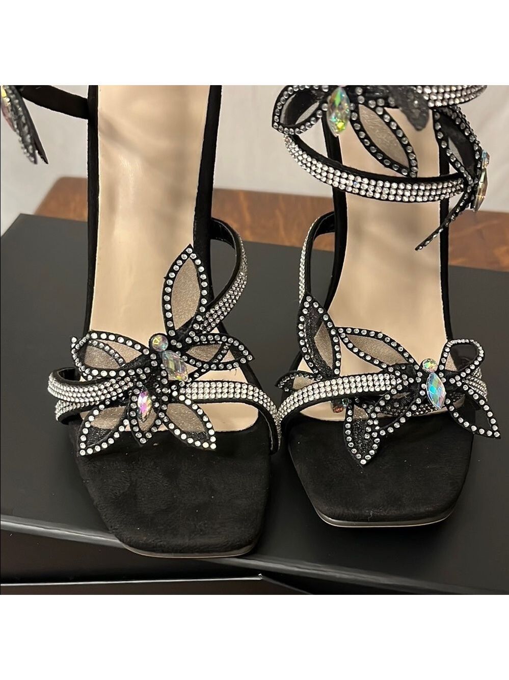 HOST PICK 🌺 Elegant Black Strappy Heels with Rhinestone Accents - Picture 6 of 9